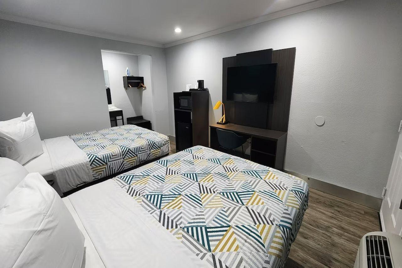 6 San Ysidro Ca South Bay 2*