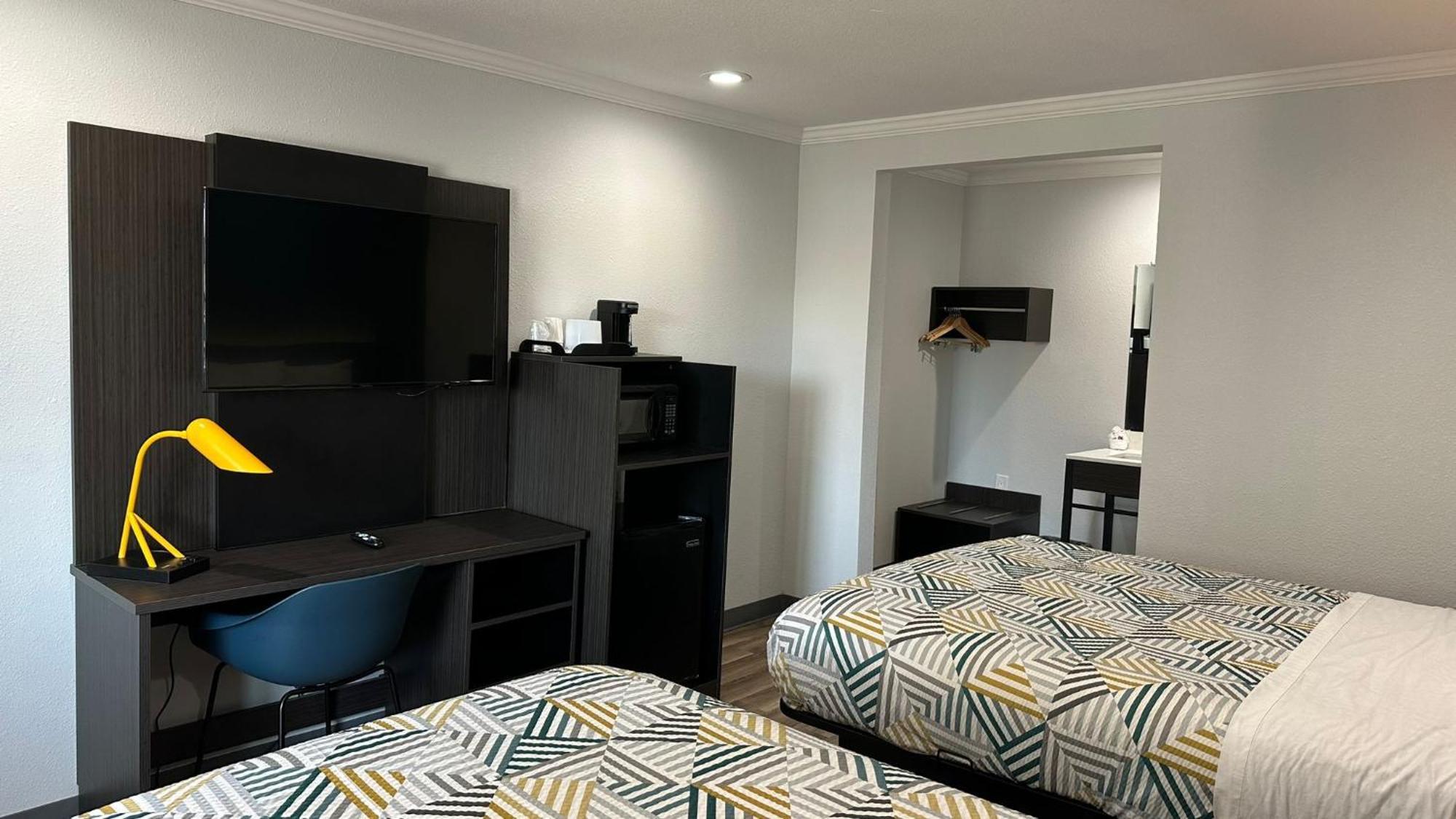6 San Ysidro Ca South Bay Hotel San Diego
