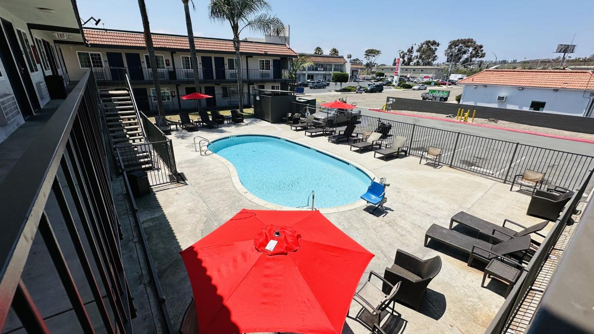 6 San Ysidro Ca South Bay Hotel