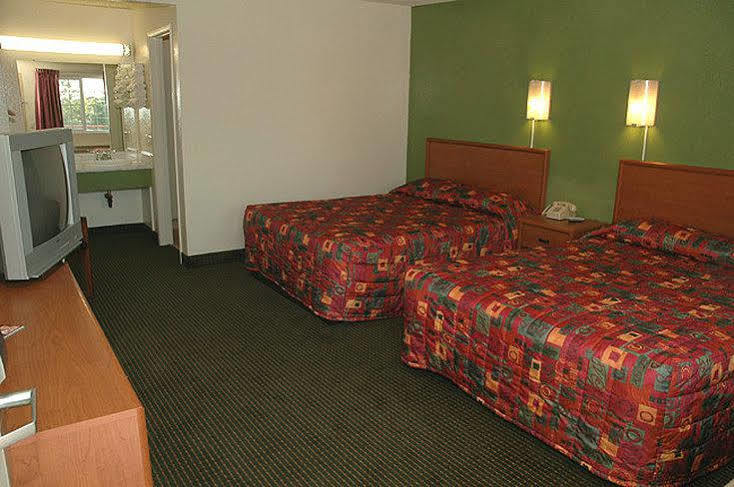 6 San Ysidro Ca South Bay Hotel